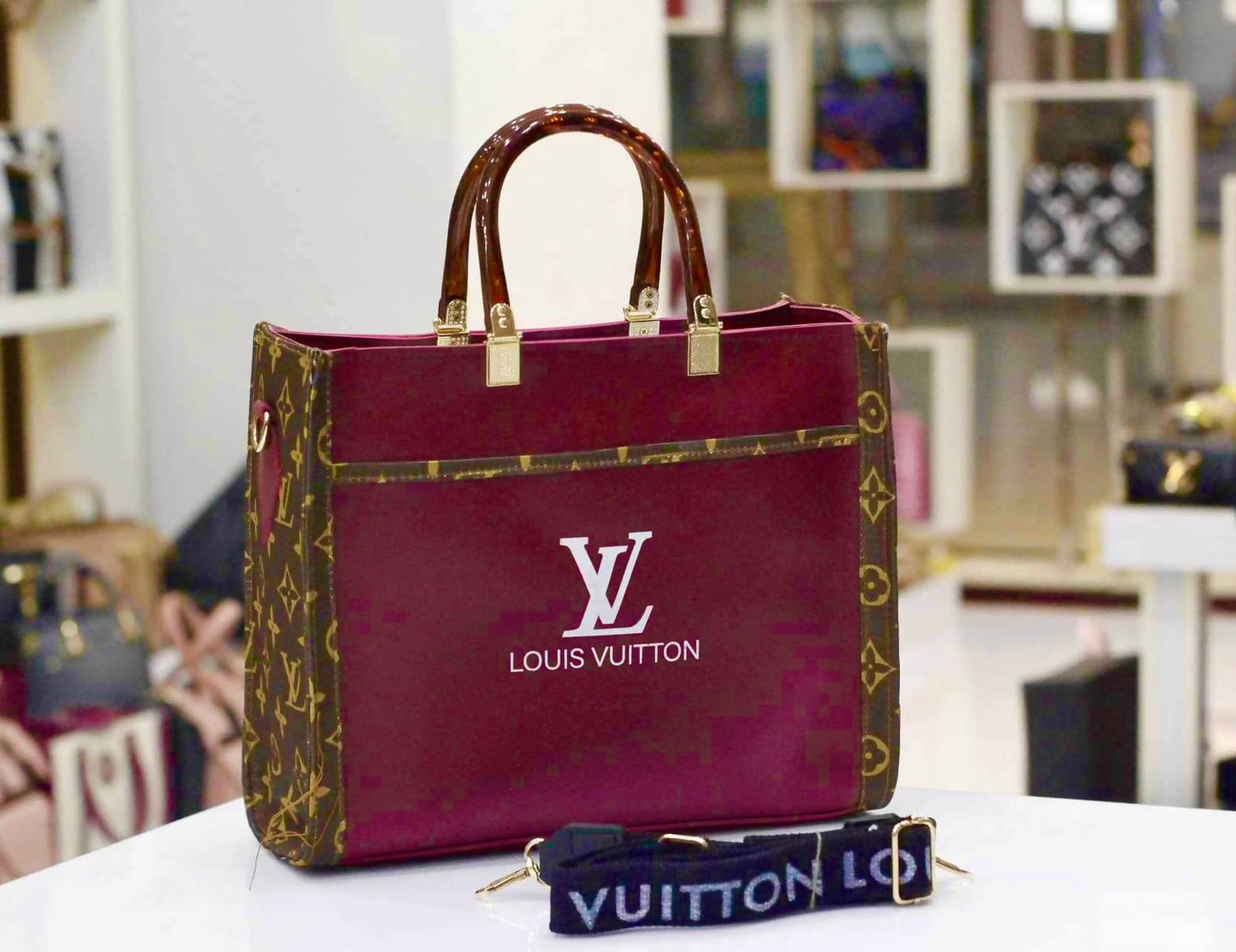 Lv totes