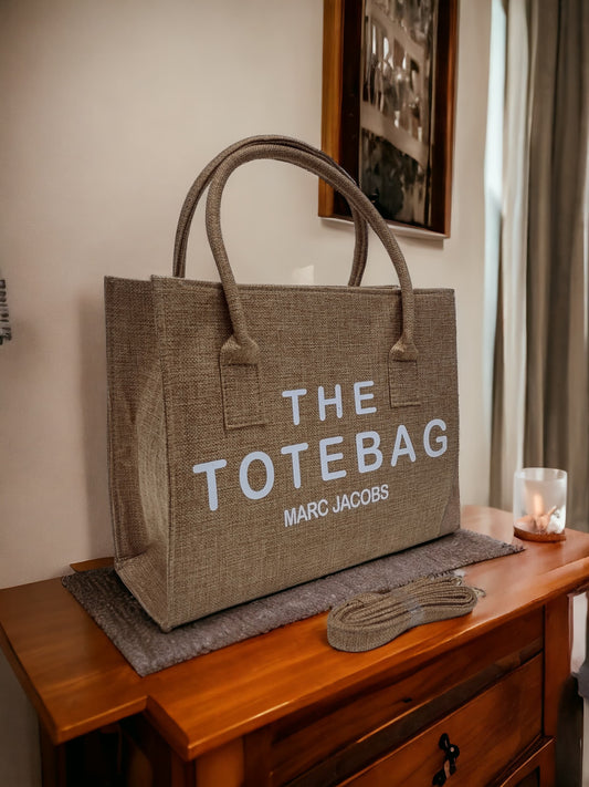 THE TOTE BAG