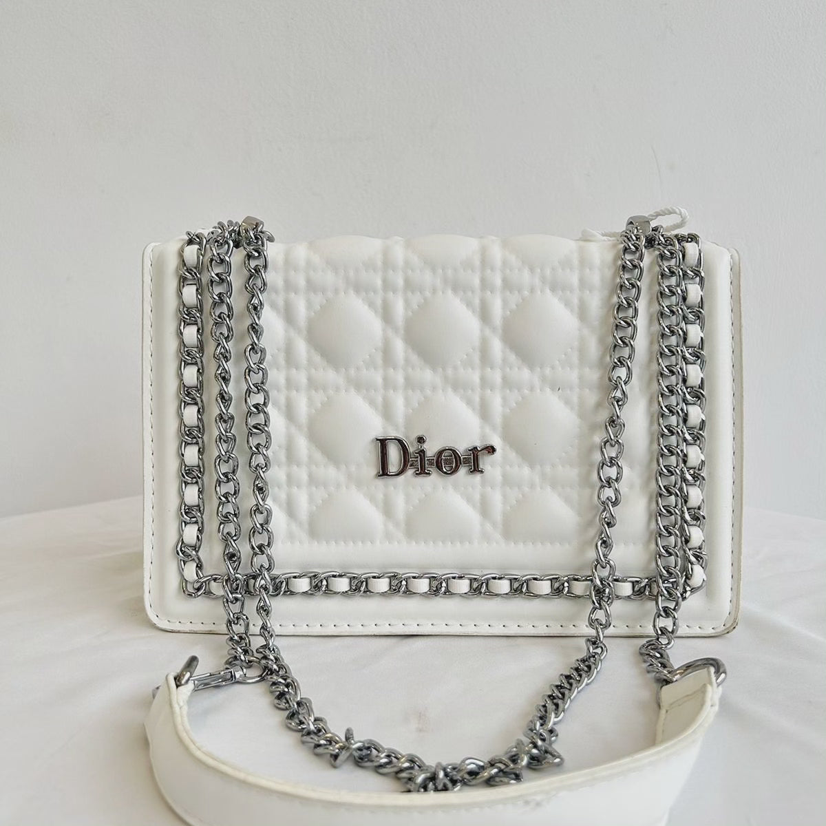 Dior premium